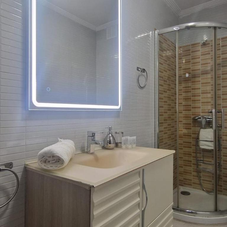 102B Precioso y céntrico apartamento By R2R - Apartamento de 2 dormitorios - 4