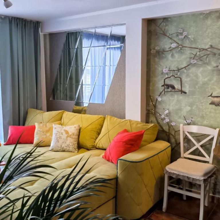 Center Blue & Green - Three-Bedroom Apartment - 46