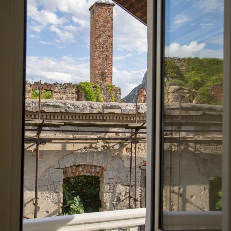 Apartman Puente Viejo Mostar - Three-Bedroom Deluxe Apartment - 19