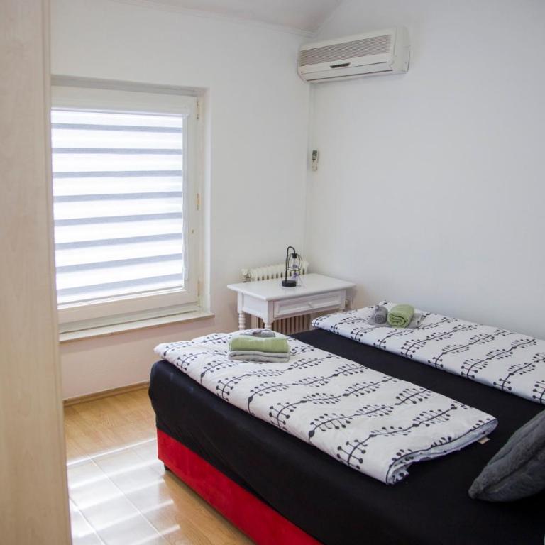 Apartman Puente Viejo Mostar - Three-Bedroom Deluxe Apartment - 36