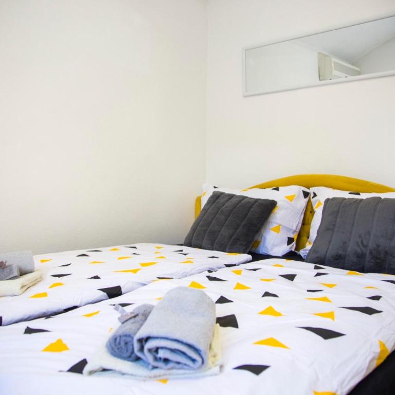 Apartman Puente Viejo Mostar - Three-Bedroom Deluxe Apartment - 43