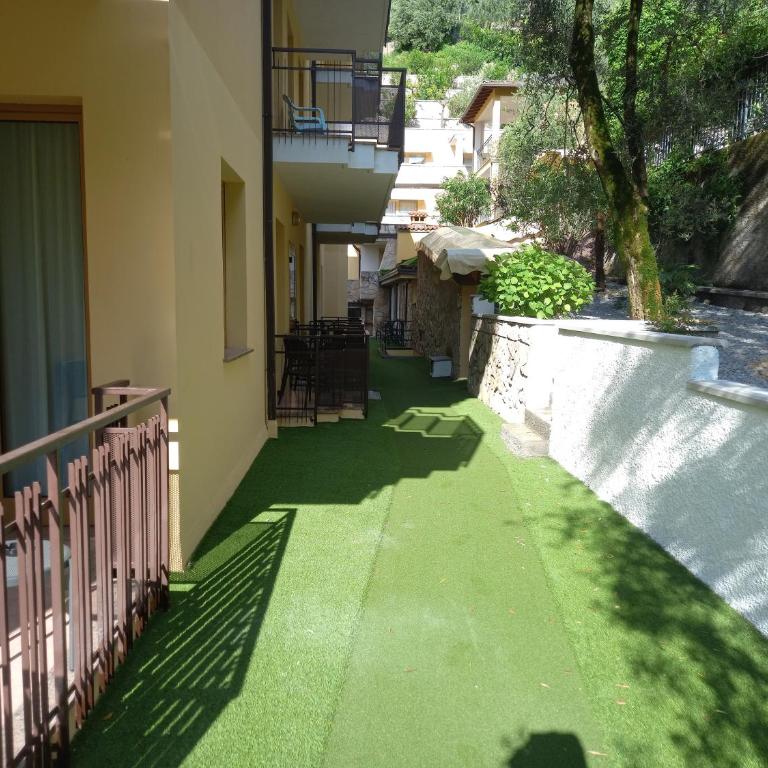 Hotel Florida - Economy Twin Room with Terrace - 5