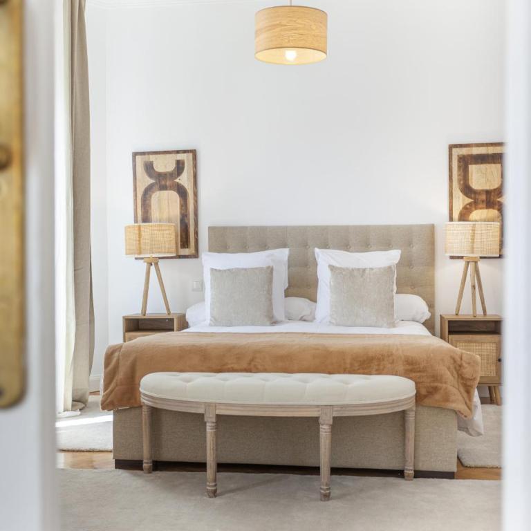 Apartamento Santa Ana Place en Madrid - Three-Bedroom Apartment - 13