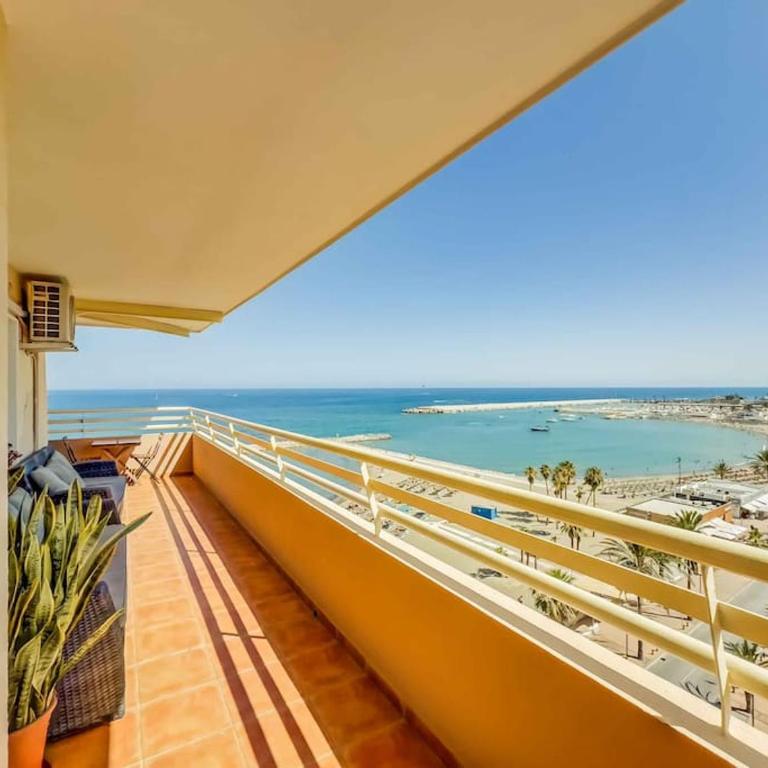113 - Beachfront Apartment with views, Fuengirola - Apartamento de 2 dormitorios - 1