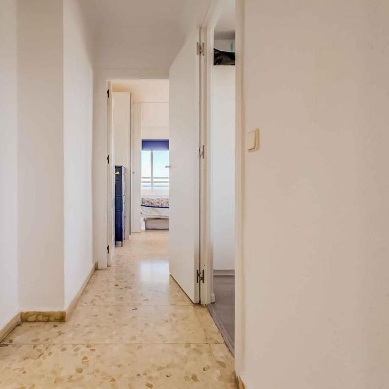 113 - Beachfront Apartment with views, Fuengirola - Apartamento de 2 dormitorios - 20