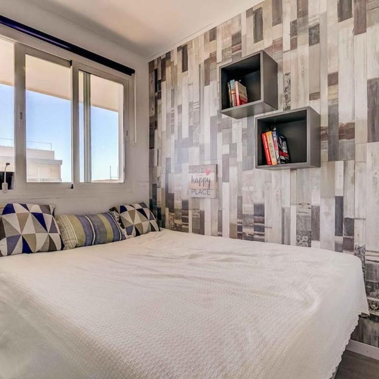 113 - Beachfront Apartment with views, Fuengirola - Apartamento de 2 dormitorios - 29