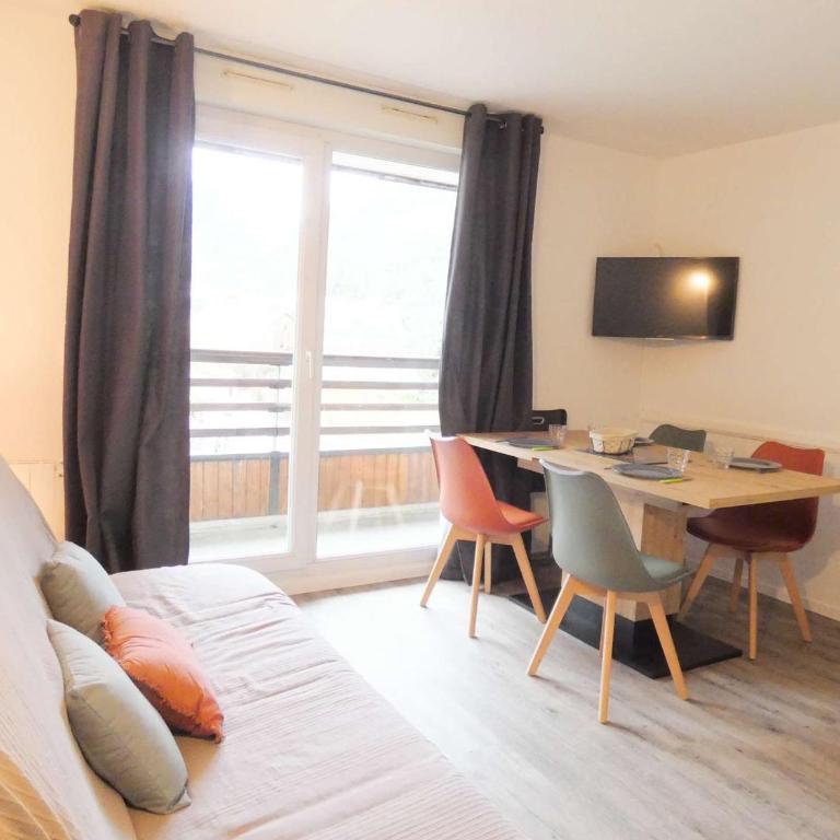 Appartement T2 à Saint-Lary-Soulan avec Balcon, Parking et équipements pour 6 personnes - FR-1-457-228 - Appartement (6 Adultes) - 6