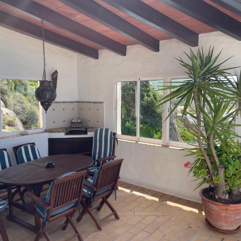 Chalet El Encanto - Chalet con 2 dormitorios y aparcamiento privado - 28