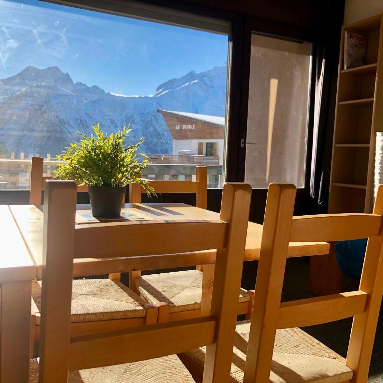 Lumineux Appartement 2 Alpes - Apartamento de 1 dormitorio - 2