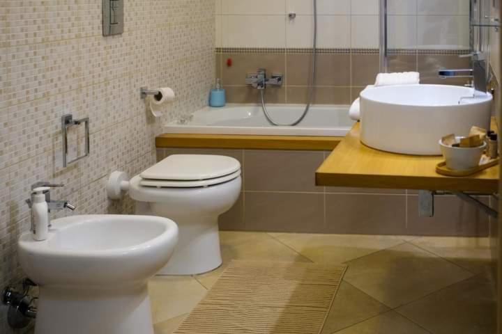 Emy Guest House - Camera Matrimoniale con Bagno Privato - 7