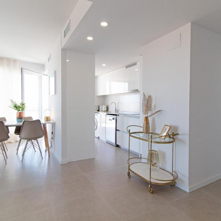 Global Vacacional, Moderno apartamento con gran terraza y vistas al mar - Apartment with Sea View - 11