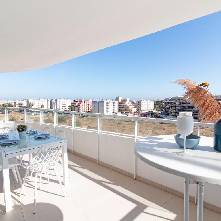 Global Vacacional, Moderno apartamento con gran terraza y vistas al mar - Apartment with Sea View - 24