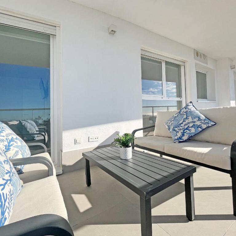 Global Vacacional, Apartamento con amplia terraza con vistas al mar - Apartment mit Meerblick - 24
