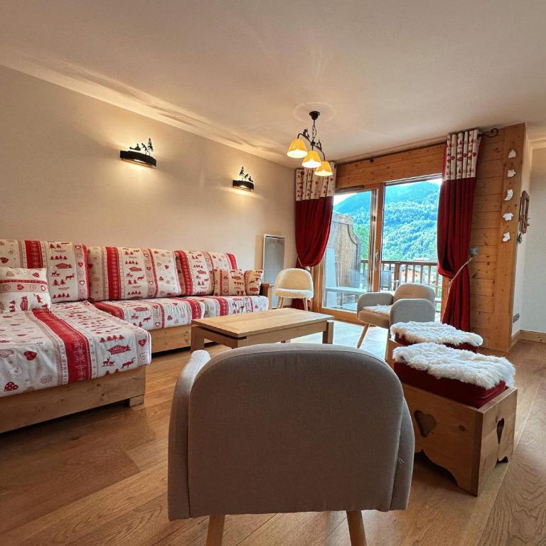 Spacieux duplex dans une résidence avec piscine - FR-1-624-137 - Appartement - 1