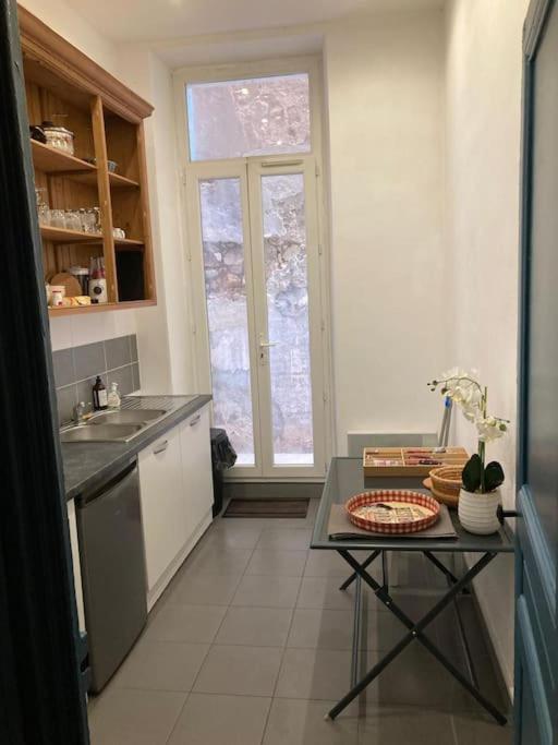 Spacieux appartement T4 avec cours privée - Apartment mit 3 Schlafzimmern - 21