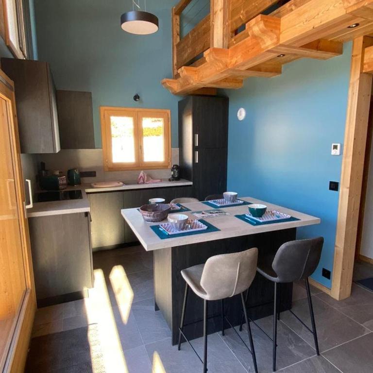 Chalet cosy 4 pers près centre Châtel - FR-1-676-169 - Chalet - 4