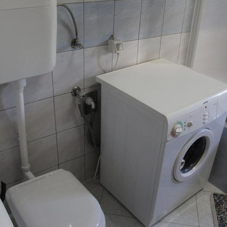 Mostar House - Three-Bedroom House - 9