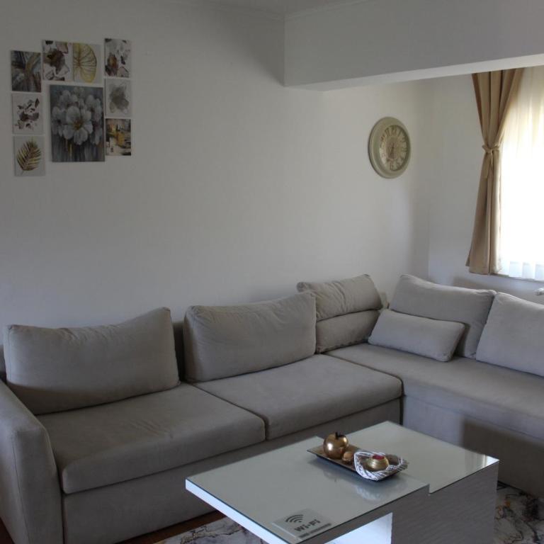 Mostar House - Three-Bedroom House - 32