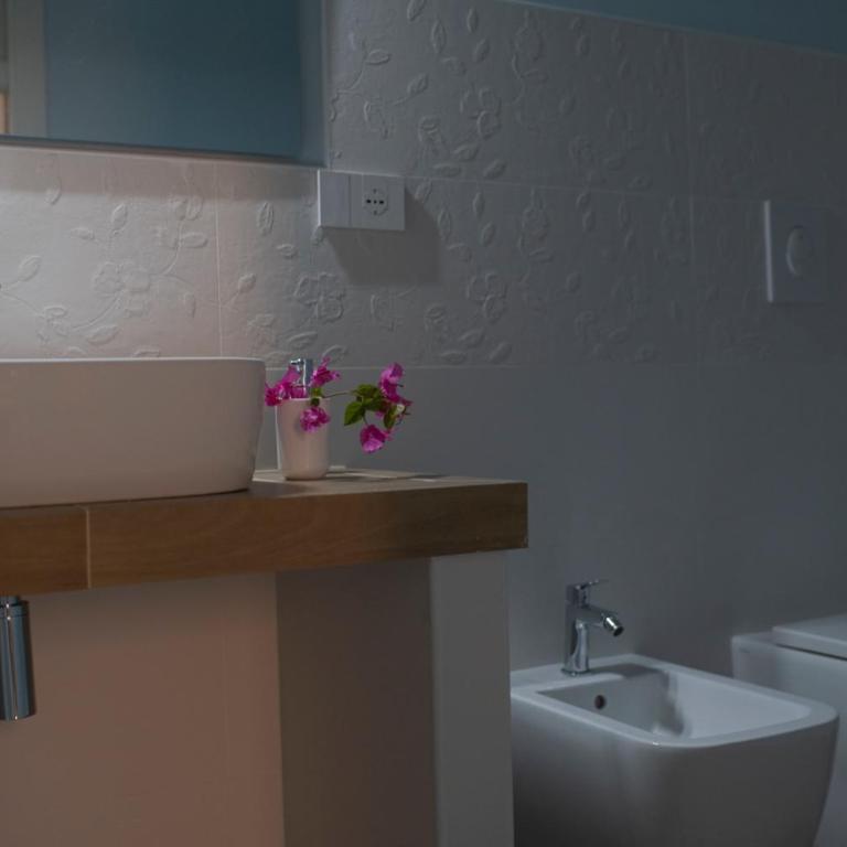 Sapore di Sale - Camera Matrimoniale con Bagno Privato - 6