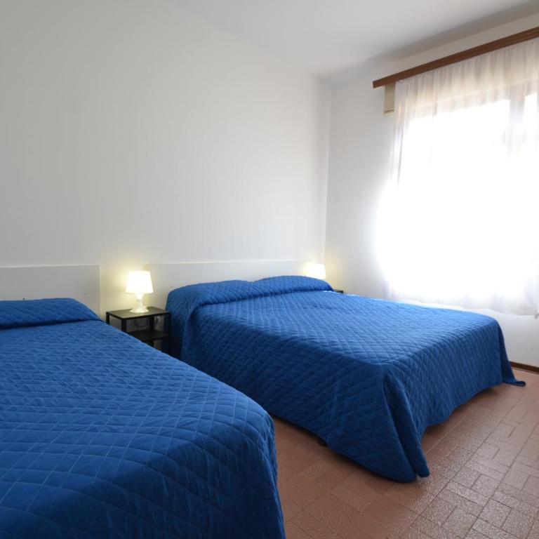 Park - Two-Bedroom Villa - 10