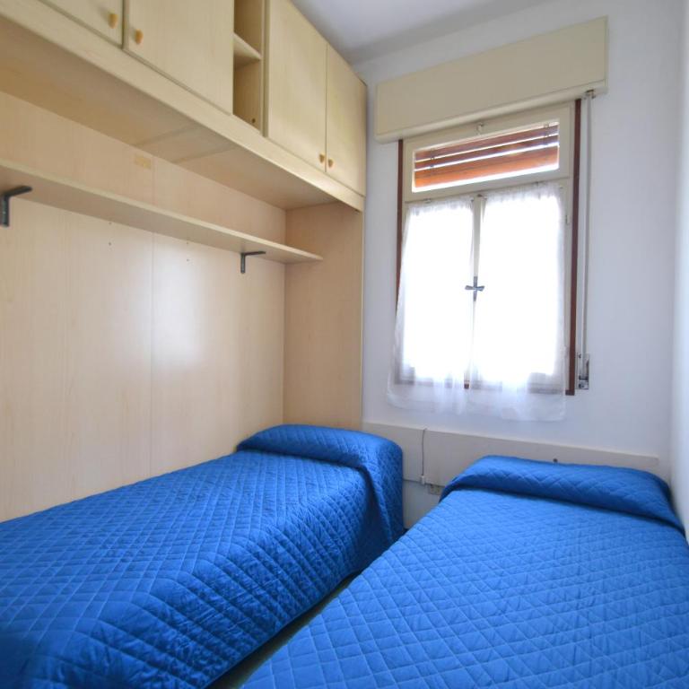Park - Two-Bedroom Villa - 11