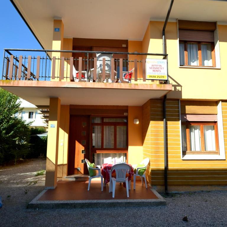 Park - Two-Bedroom Villa - 2
