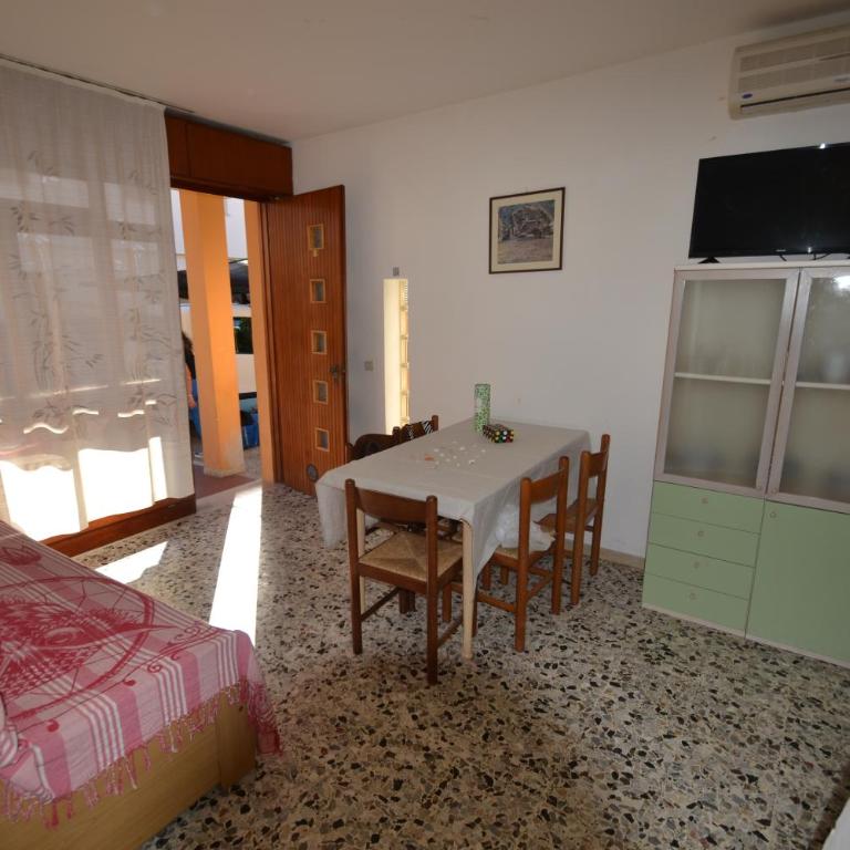 Park - Two-Bedroom Villa - 38