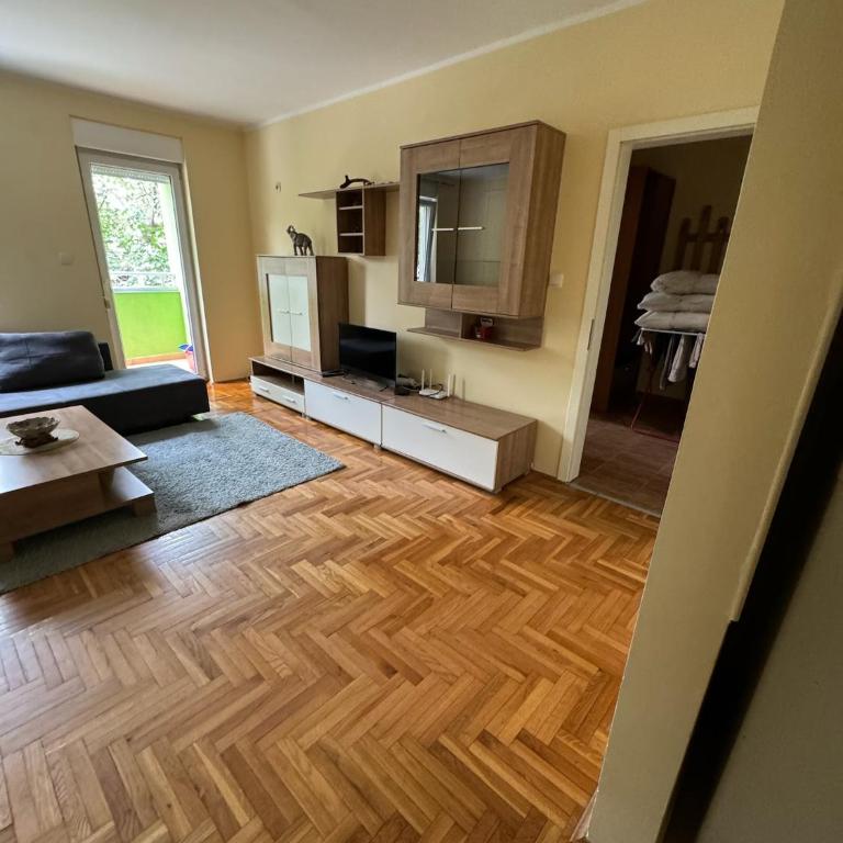 Jednosoban, Grbavica - Apartman sa 1 Spavaćom Sobom - 6