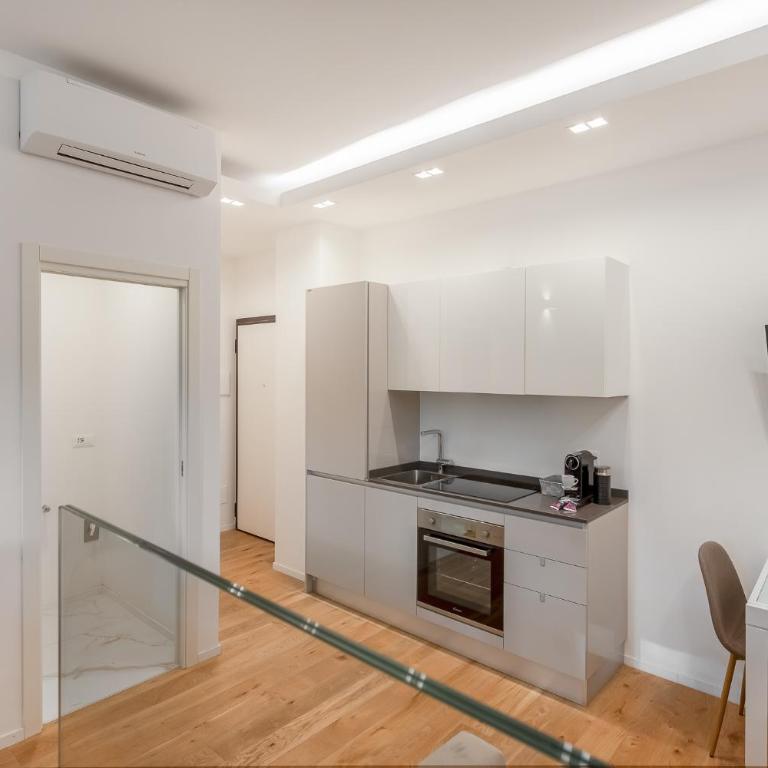 Duomo and Navigli - Cozy and Quiet Apartment with Park View - Appartamento con 1 Camera da Letto - 14