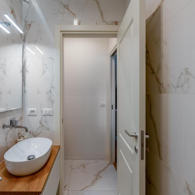 Duomo and Navigli - Cozy and Quiet Apartment with Park View - Appartamento con 1 Camera da Letto - 13