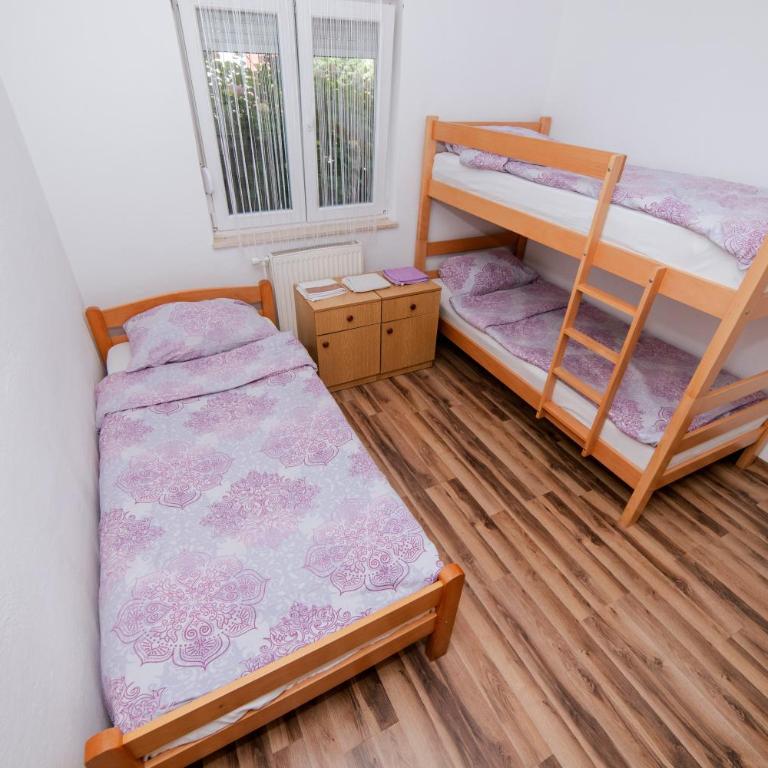Relax Trebinje - Two-Bedroom Apartment - 9