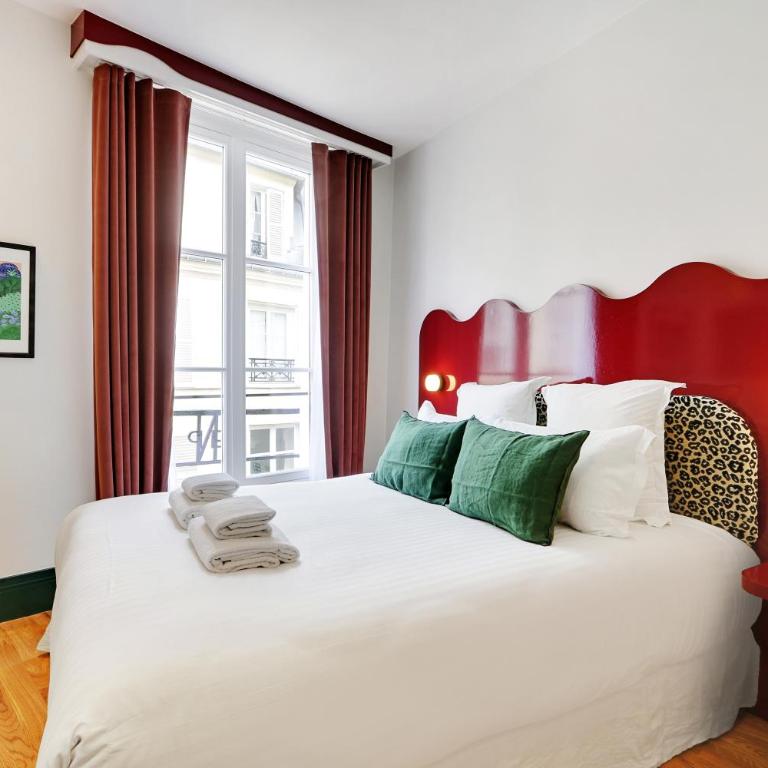Paris Home Collection Serviced Apartments in Notre Dame - Rue Savoie - Appartement 2 Chambres - 3