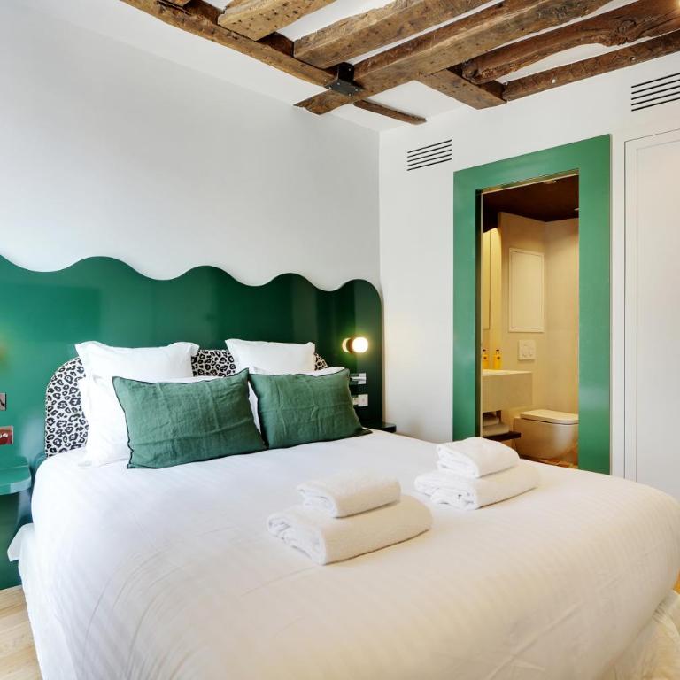 Paris Home Collection Serviced Apartments in Notre Dame - Rue Savoie - Appartement 2 Chambres - 11