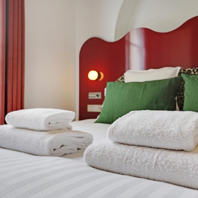 Paris Home Collection Serviced Apartments in Notre Dame - Rue Savoie - Appartement 2 Chambres - 24