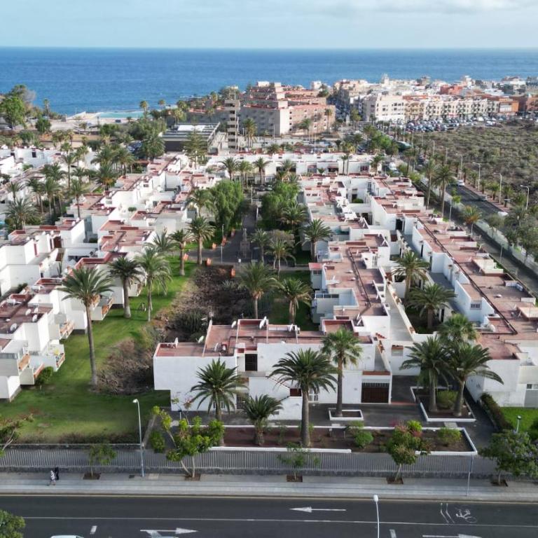 Primavera Tranquil Retreat 2-Bedroom Apartment with Balcony, Garden View & Fiber WiFi - Apartamento de 2 dormitorios - 15