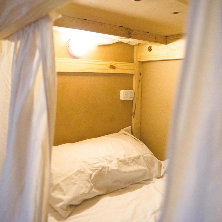 Fuxia Jungle Hostel - Cama en habitación compartida femenina de 6 camas - 2