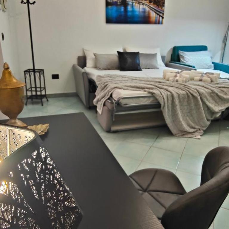 Casa Luciuzza - One-Bedroom House - 11