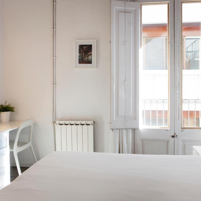 Ramblas Apartments - Family Apartment - 10