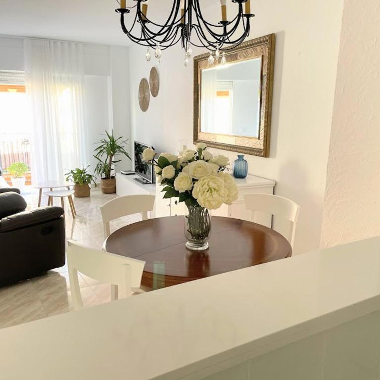 Céntrico Apartamento Vara de Rey - Two-Bedroom Apartment - 1
