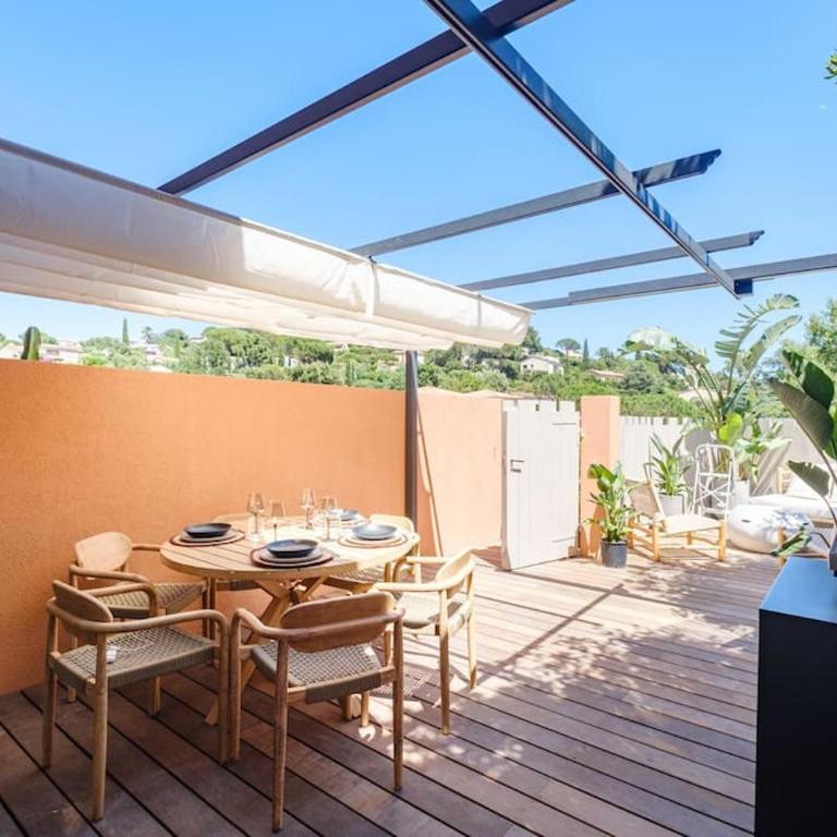 Triplex vue mer 100m plage Golfe de St Tropez - Apartment mit 2 Schlafzimmern - 28