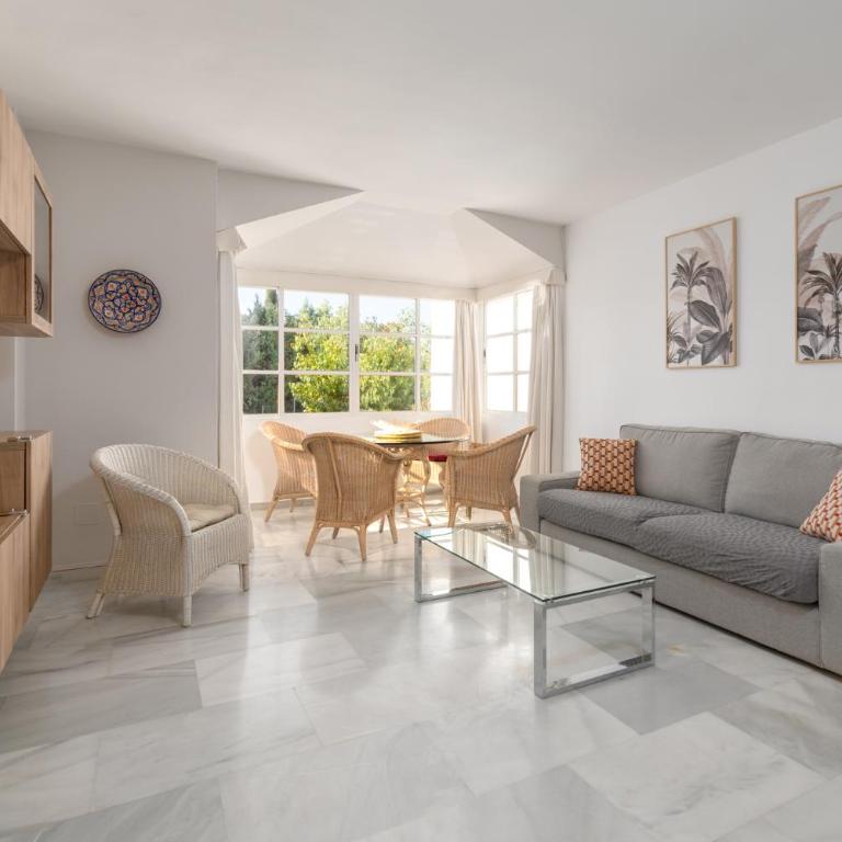 The Marbella Beach House - 4min Walk to the Sea - Casa de 2 dormitorios - 5