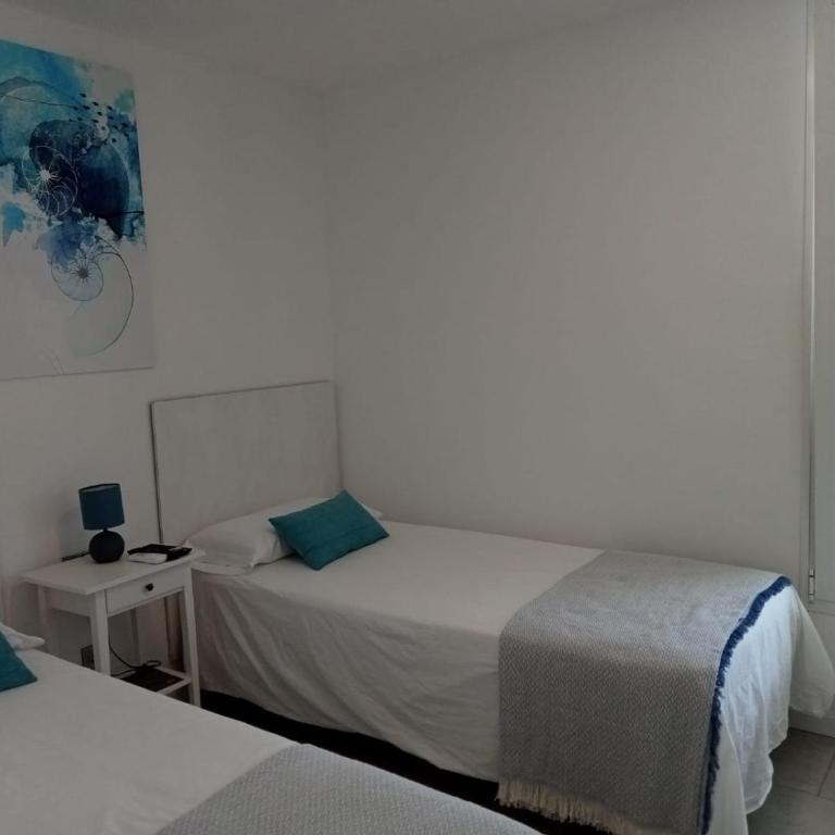 Nunoli Duplex Luxury Playa Blanca - Three-Bedroom House - 26