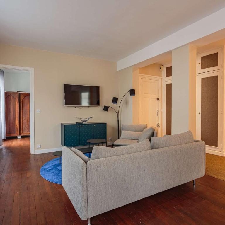 Bel appartement moderne à 2 pas de la plage et rue piétonne, centre-ville, calme, WIFI inclus - FR-1-4-692 - Apartment - 3