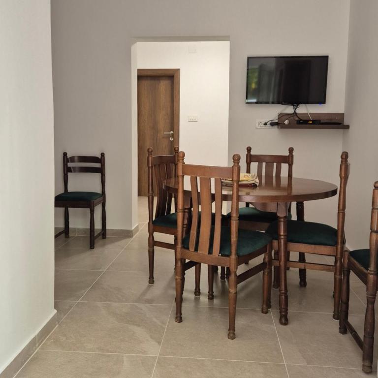 Apartments Vinka&Mila - Apartman - Prizemlje - 1