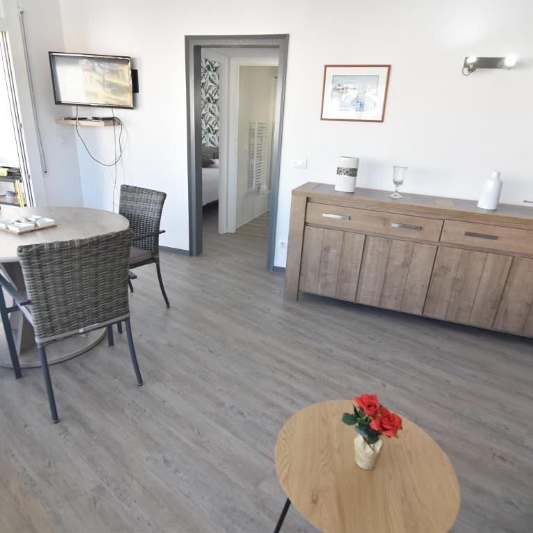 RNET - La Palmera Roses - Apartamento con vistas al mar - 13