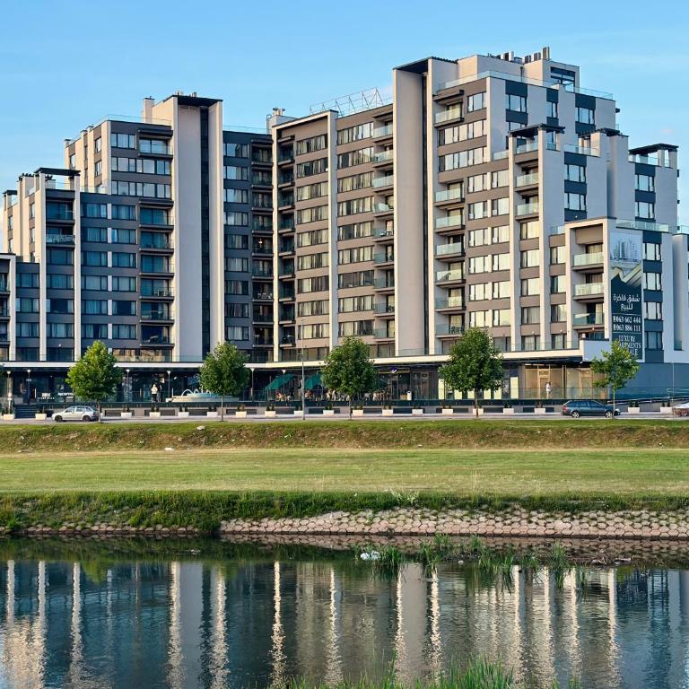 River Walk - Luxury VIP Apartment Ilidža - Two-Bedroom Apartment with Resort View - 1