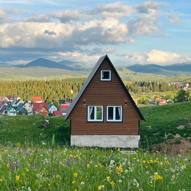 Red Rock - Two-Bedroom House - 1