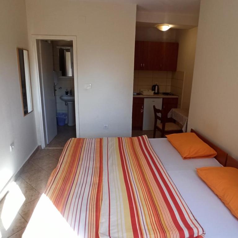 Guest house Rade Z - Standard Double or Twin Room - 6