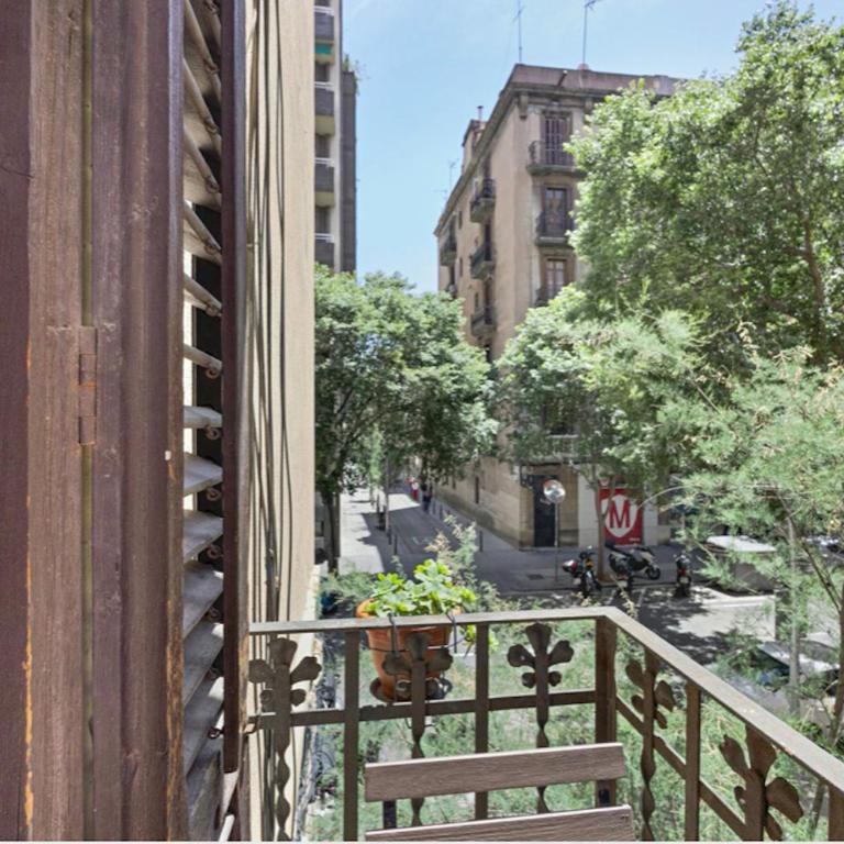 Great apartment in Sagrada Familia with Balcony - Standard Apartment - 11