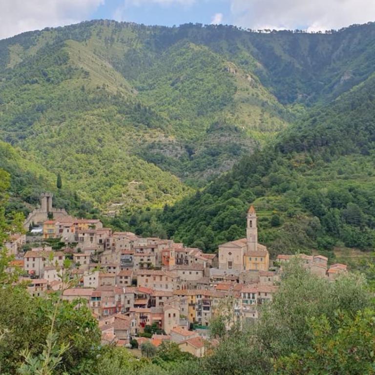 La Tiniera à Lucéram - Maison rénovée 2023- Terrasse - Wifi - Village des crèches - Maison 1 Chambre - 26